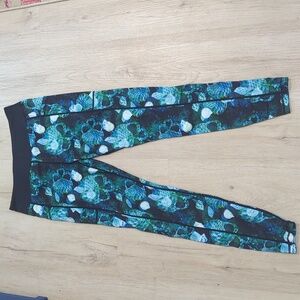 Constantly Varied Gear Leggings